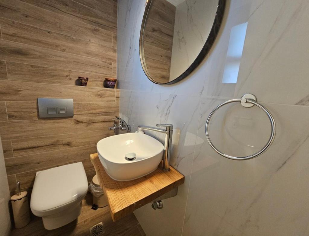 Stay At Beachfront Villa Lilia In Pefkohori, Halkidiki For A Dreamy Vacation 外观 照片